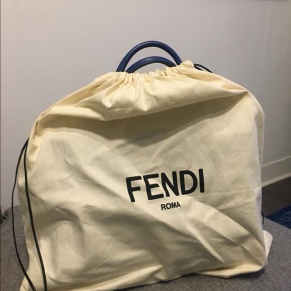 FENDI Textured Calfskin Medium 2Jours Tote - Picture 7 of 8